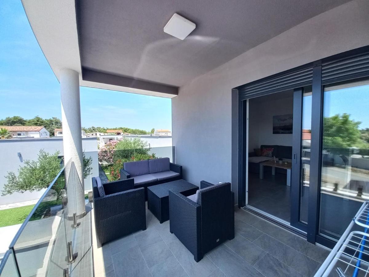Apartment Martina Vir Kültér fotó