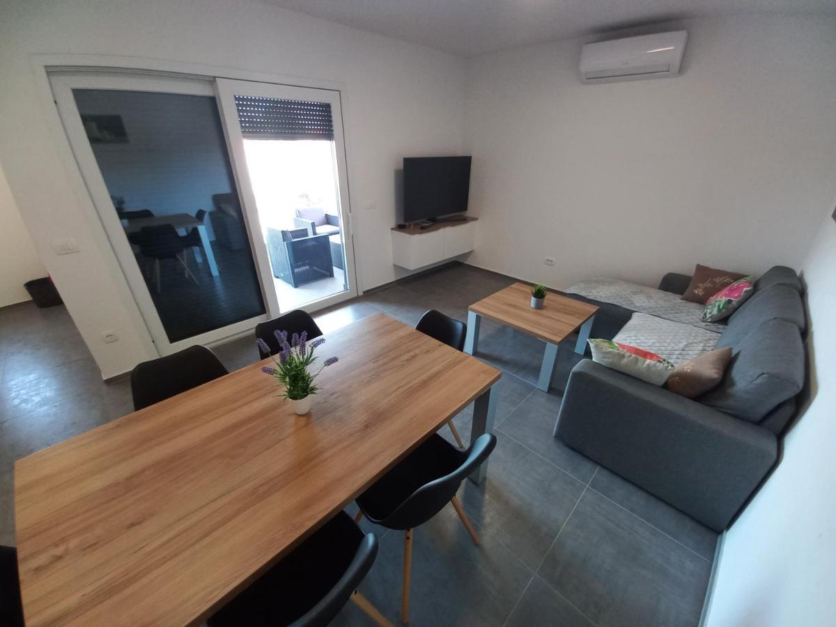 Apartment Martina Vir Kültér fotó