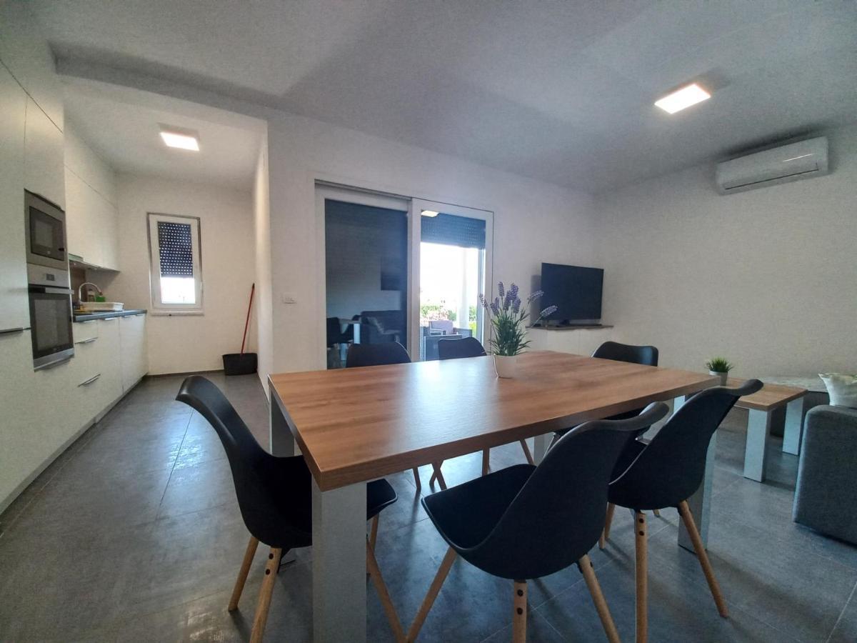 Apartment Martina Vir Kültér fotó