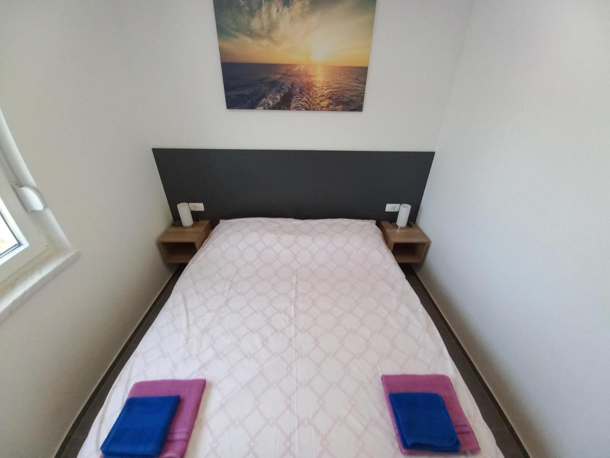 Apartment Martina Vir Kültér fotó