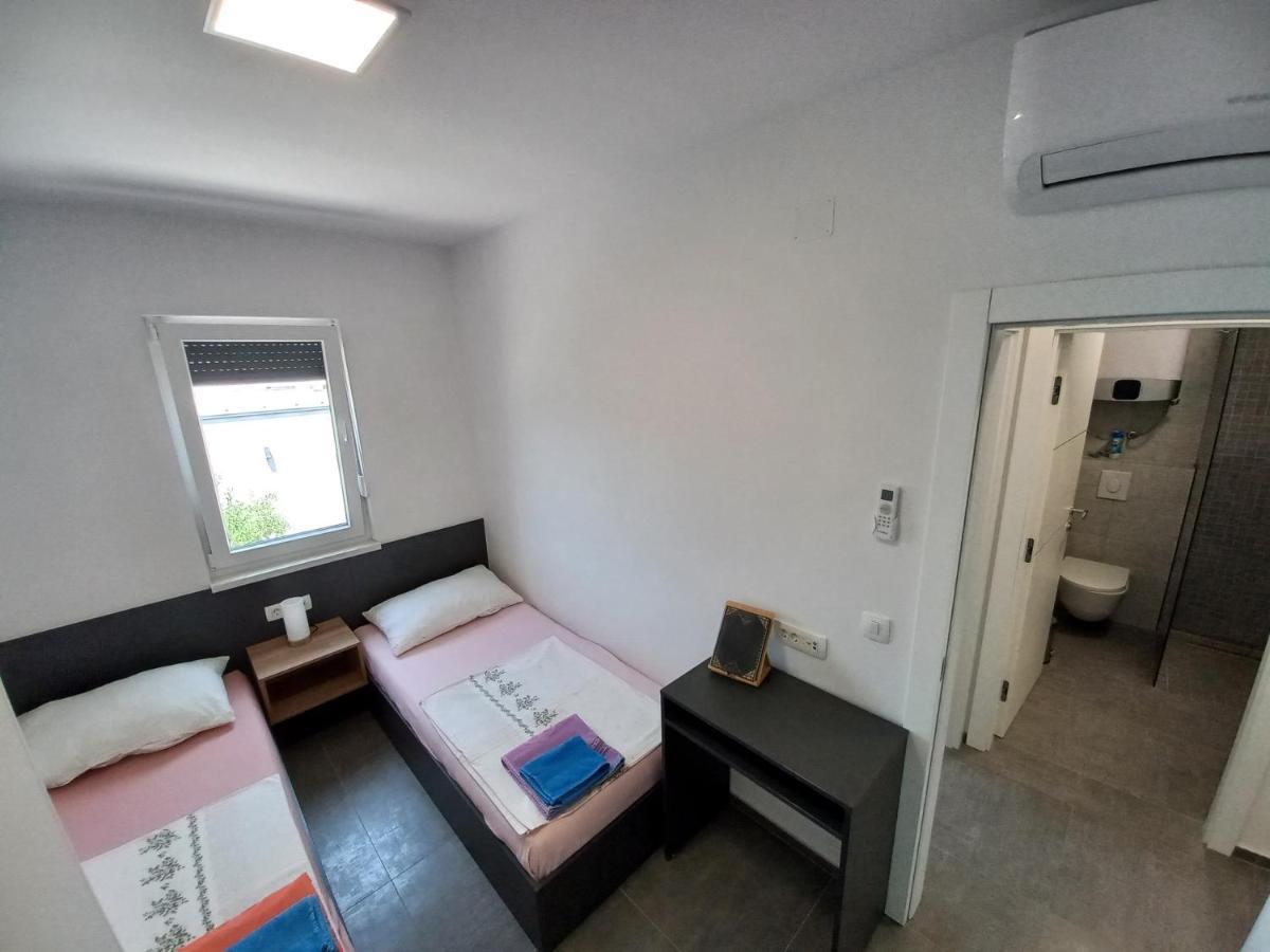 Apartment Martina Vir Kültér fotó