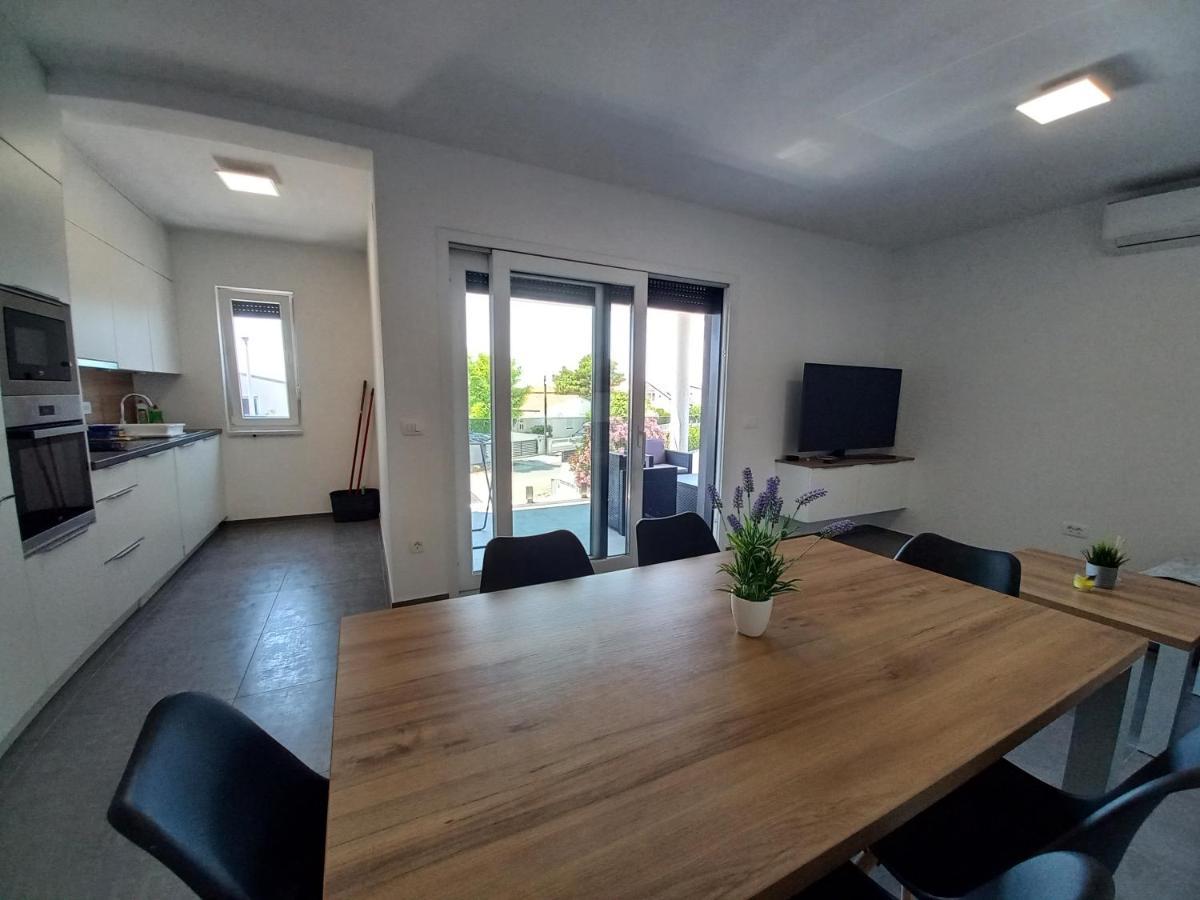 Apartment Martina Vir Kültér fotó